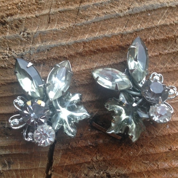 Vintage Rhinestone Clip Earrings - Picture 1 of 2